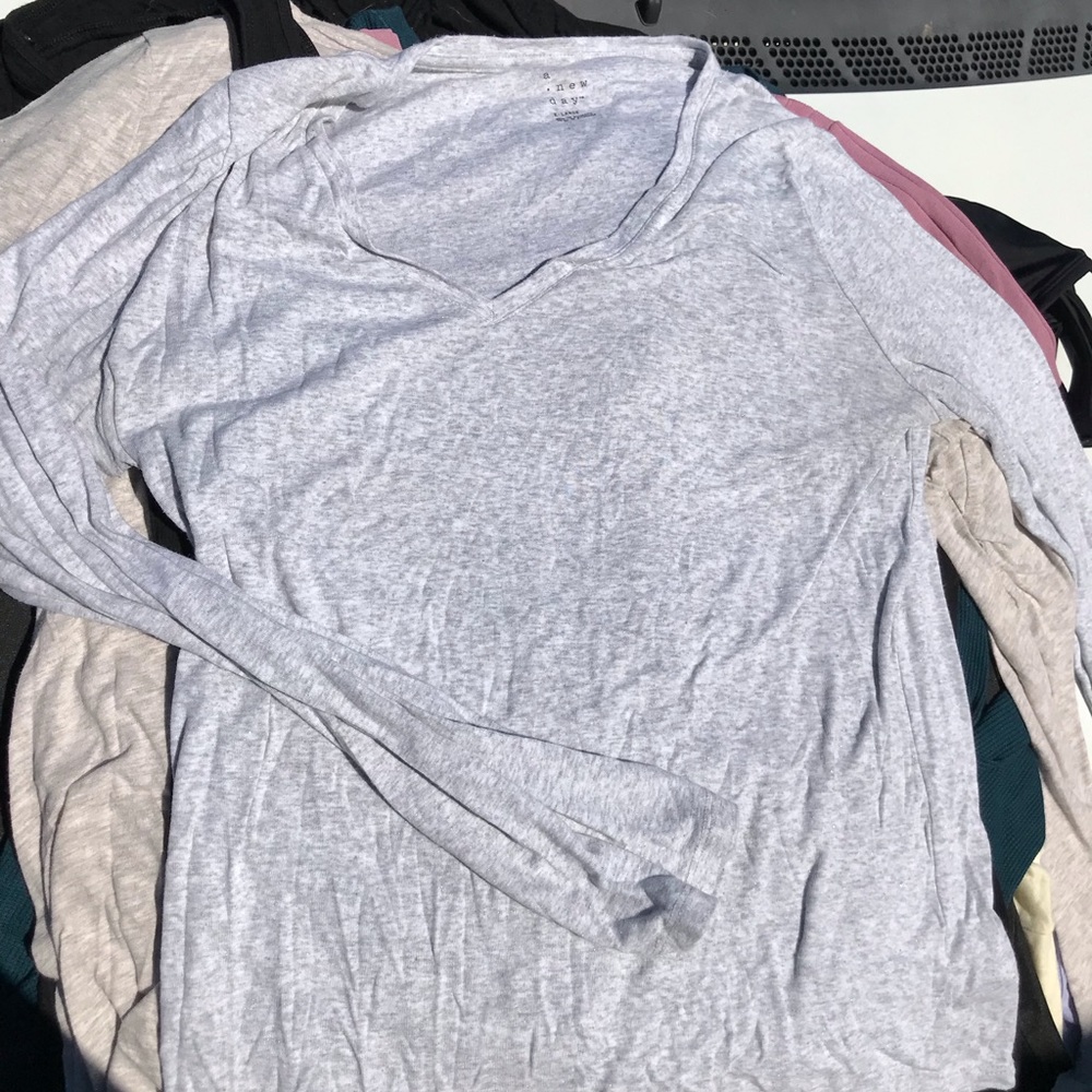 Grey long sleeve t